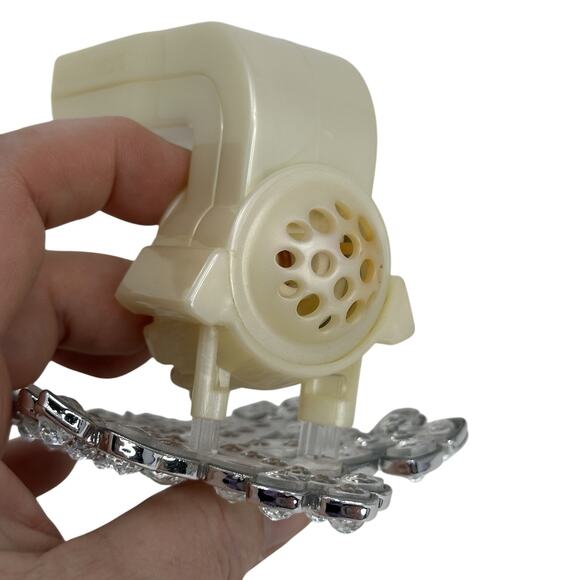 Bath & Body Works Wallflower Plug In Crystal Snowflake - PREOWNED - Picture 3 of 6